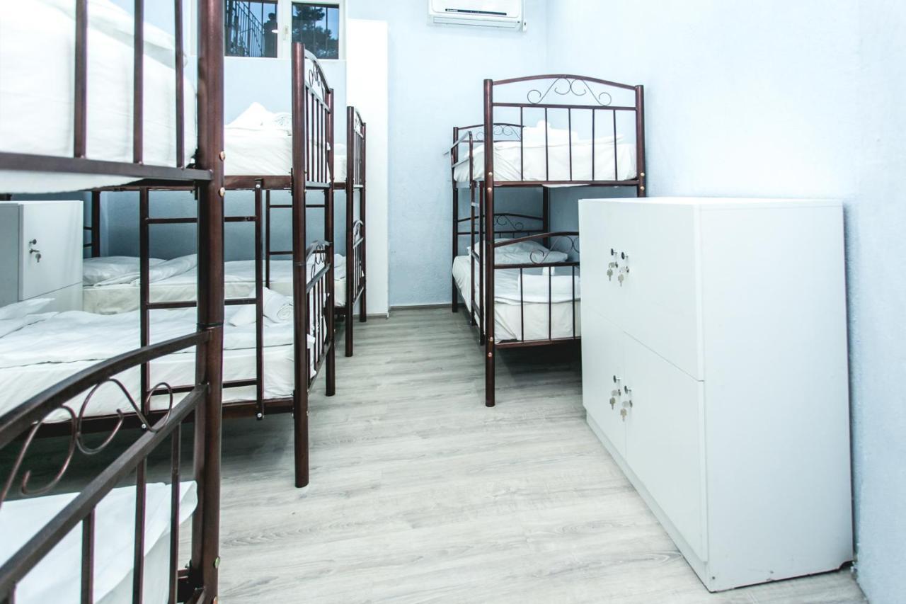 Sherlock Holmes Hostel Baku Luaran gambar