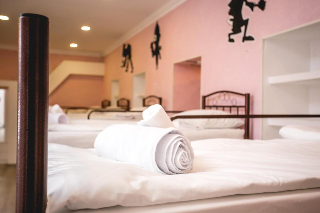 Sherlock Holmes Hostel Baku Luaran gambar