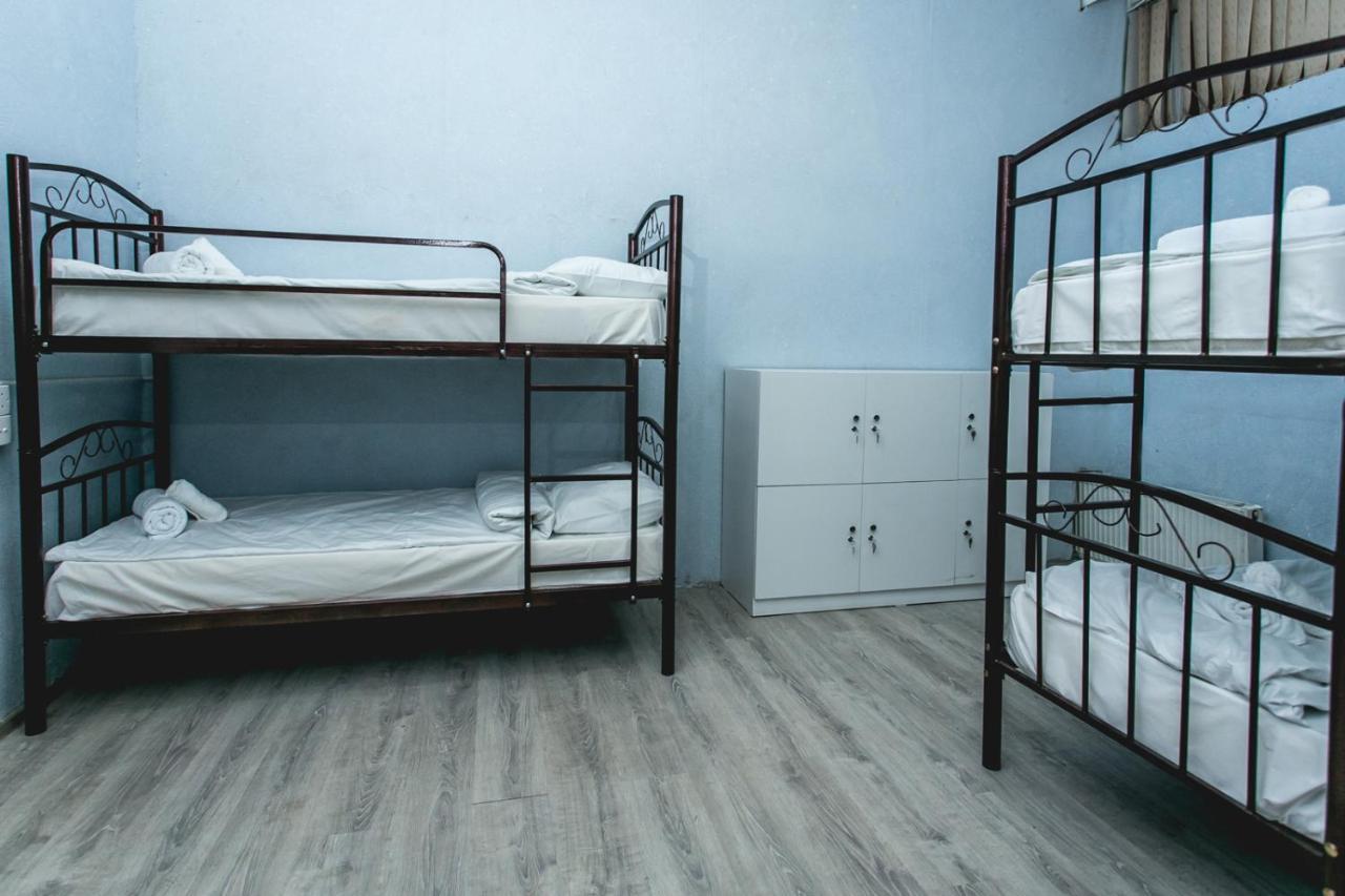 Sherlock Holmes Hostel Baku Luaran gambar