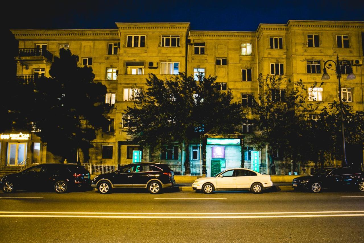 Sherlock Holmes Hostel Baku Luaran gambar
