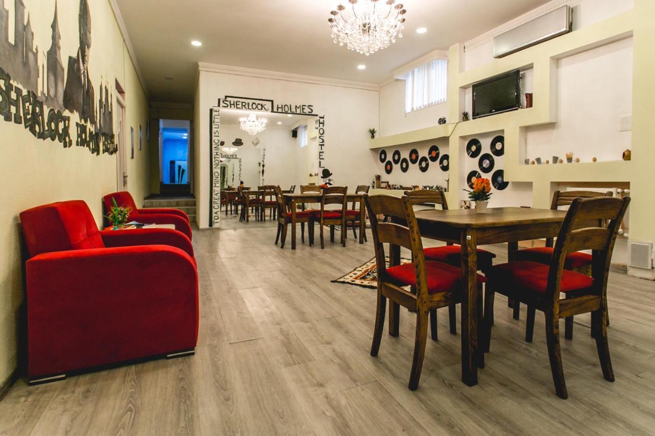Sherlock Holmes Hostel Baku Luaran gambar